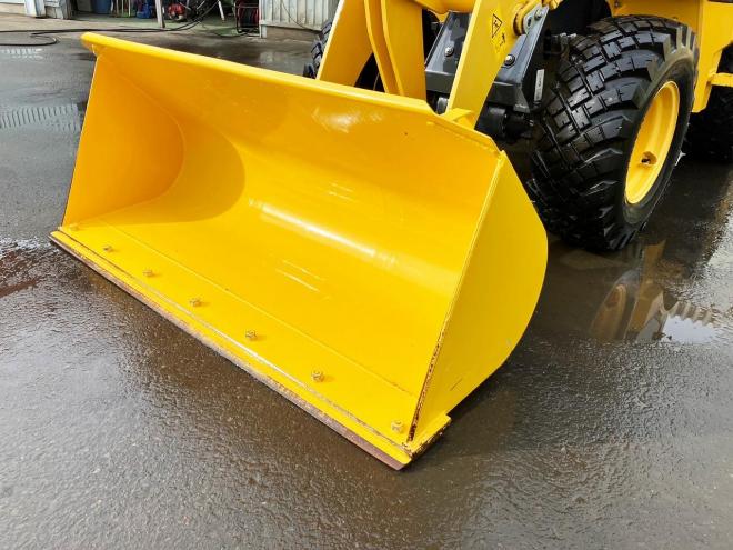 ホイールローダコマツ　中古　WA30-6E0