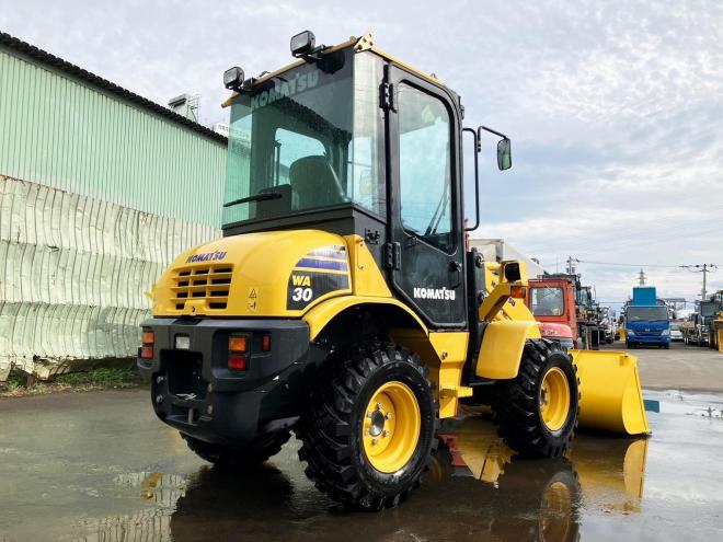 ホイールローダコマツ　中古　WA30-6E0