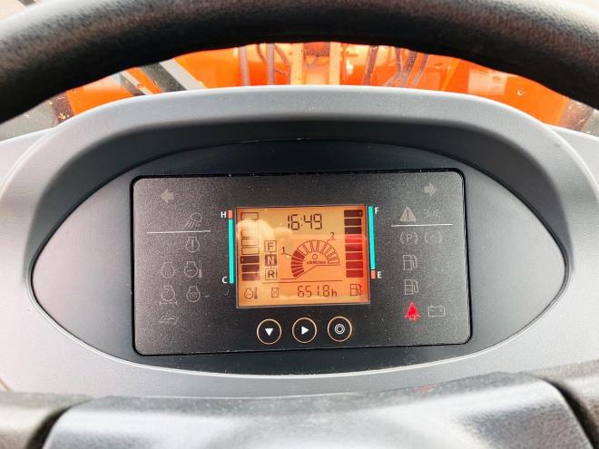 ホイールローダ日立　中古　ZW40-5B　マルチプラウ仕様