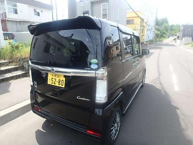 N-BOXカスタムG Lパッケージ 4WD　 660