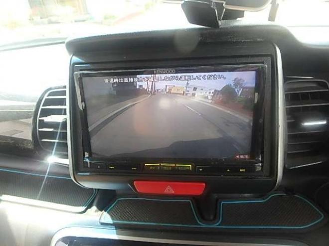 N-BOXカスタムG Lパッケージ 4WD　 660