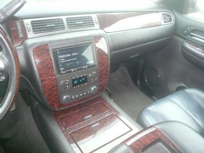 GMCユーコンデナリ 4WD 6200 5Dr