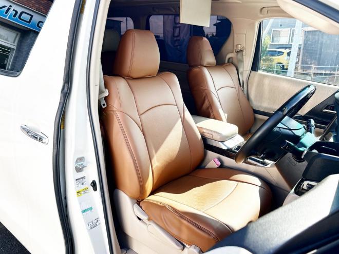 アルファードハイブリッド2.4X 4WD　ローンが不安な方＜優遇ローン＞本州仕入　サンルーフ　両側パワスラ 4WD