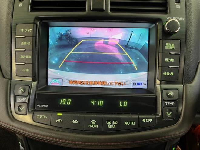 クラウンアスリートｉ－ＦＯＵＲ　アニバーサリーＥＤ　本州仕入　後期型　禁煙車　ＷＡＫＯＳバリアスコーティング済　社外１８インチＡＷ　純正１７ＡＷ＋スタッドレスタイヤ付　純正ＨＤＤナビ（フルセグ地デジ　ＤＶＤ再生　ミュージックサーバー）＋バックカメラ　純正ブラックレザーシート　リア３面フィルム施工済　クルーズコントロール　エンジンスターター　シートヒーター＆クーラー　電動サンシェード　ＰＵＳＨスタート　スマートキー　横滑り防止装置　タイミングチェーン車　ＨＩＤ　ＥＴＣ 4WD 2500 4Dr