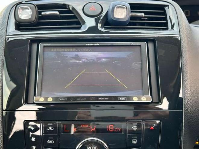 セレナ2.0 ハイウェイスター Vセレクション 4WD　左右電動スライドドア 2000