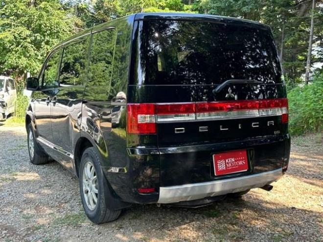 デリカD：5 2.2 D パワーパッケージ ディーゼルターボ 4WD　ワンオーナー/記録簿/社外ナビ/Bカメラ/ETC 2300