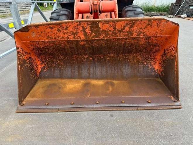 ホイールローダ日立建機　2WD 4320