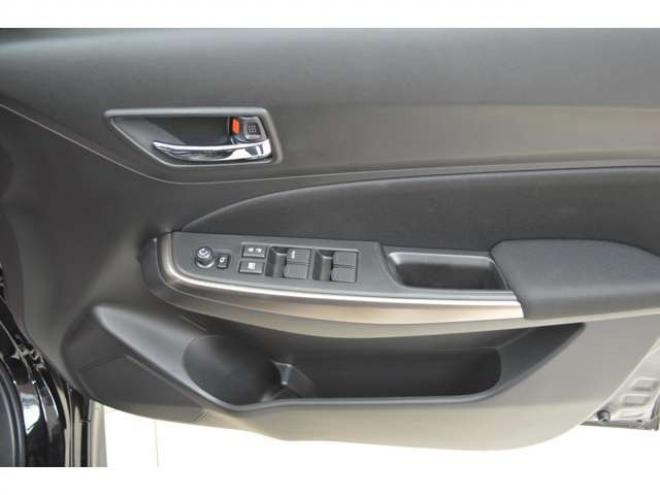 スイフト1.2 XRリミテッド 4WD　ワンオーナー特別仕様7インチワイドナビTV 1200