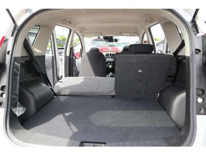 ノート1.2 e-POWER B FOUR 4WD　社外ナビ　車両接近通報　車線逸脱警報 1200