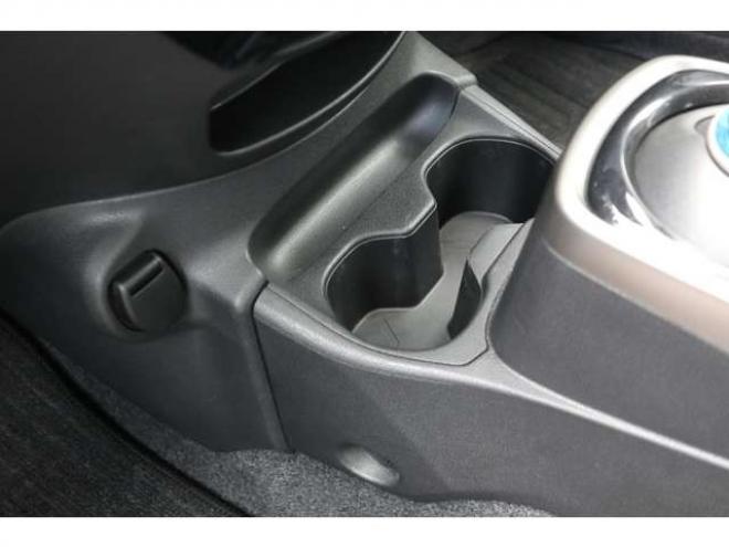 ノート1.2 e-POWER B FOUR 4WD　社外ナビ　車両接近通報　車線逸脱警報 1200