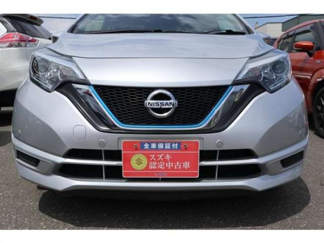 ノート1.2 e-POWER B FOUR 4WD　社外ナビ　車両接近通報　車線逸脱警報 1200