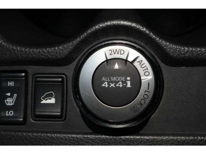エクストレイル2.0 20Xtt エマージェンシーブレーキパッケージ 2列車 4WD　純正ナビ　全方位カメラ　ETC 2000