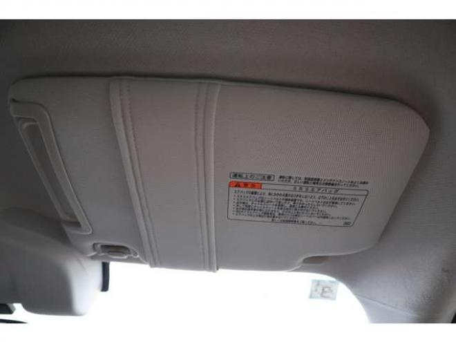 フォレスター2.0i-L アイサイト 4WD　CDオーディオ　ETC　全席シートヒーター 2000