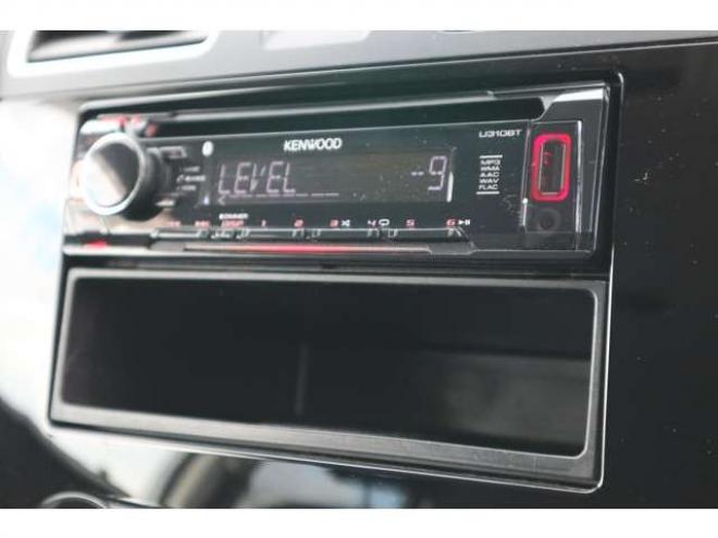 フォレスター2.0i-L アイサイト 4WD　CDオーディオ　ETC　全席シートヒーター 2000
