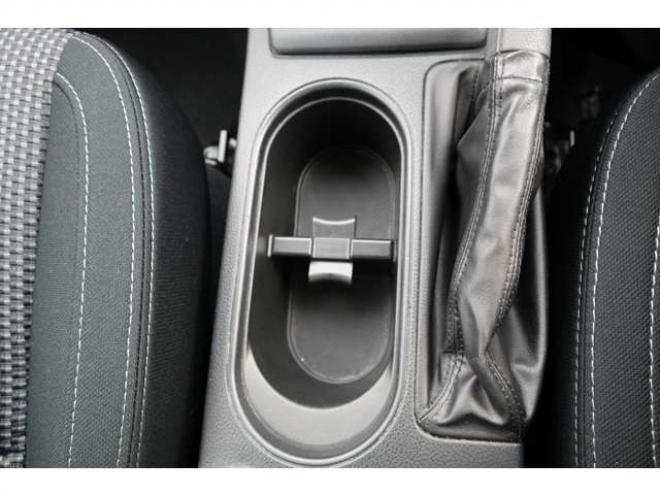 フォレスター2.0i-L アイサイト 4WD　CDオーディオ　ETC　全席シートヒーター 2000