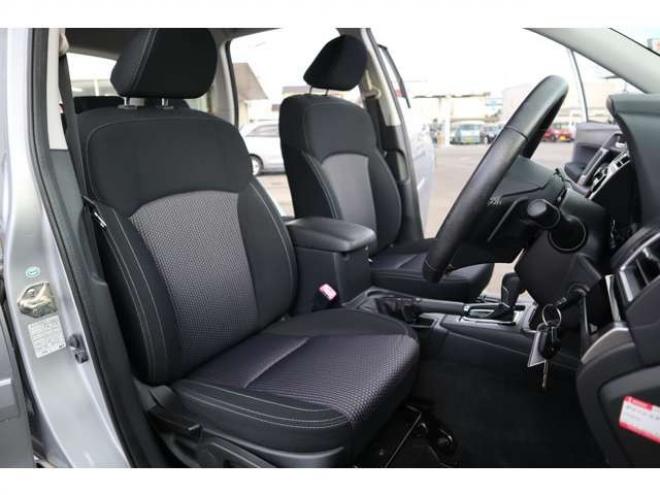 フォレスター2.0i-L アイサイト 4WD　CDオーディオ　ETC　全席シートヒーター 2000