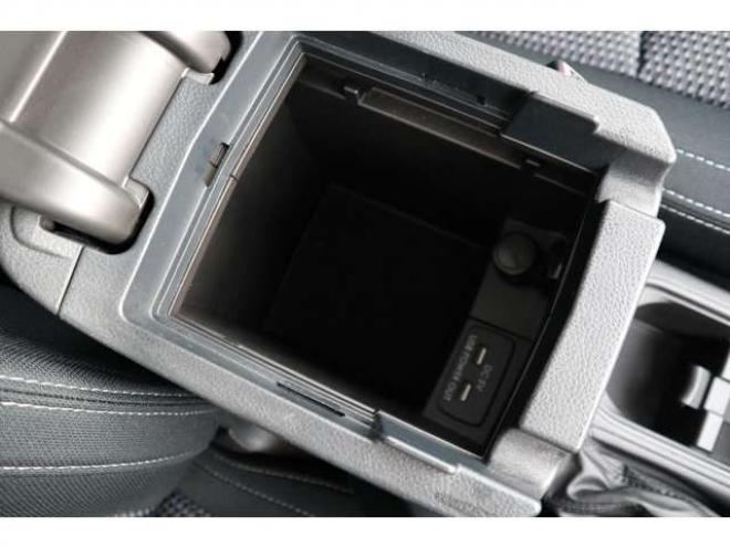 フォレスター2.0i-L アイサイト 4WD　CDオーディオ　ETC　全席シートヒーター 2000