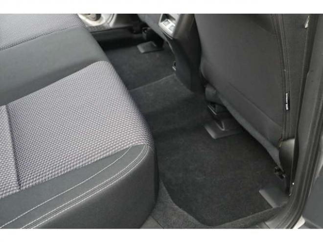 フォレスター2.0i-L アイサイト 4WD　CDオーディオ　ETC　全席シートヒーター 2000
