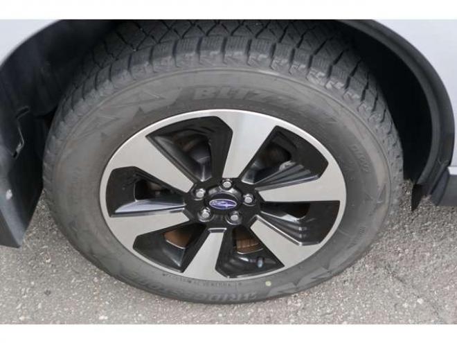 フォレスター2.0i-L アイサイト 4WD　CDオーディオ　ETC　全席シートヒーター 2000