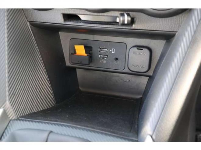MAZDA21.5 15S 4WD　純正ナビ　ETC　LEDライト　車線逸脱警報 1500
