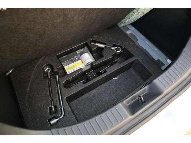 MAZDA21.5 15S 4WD　純正ナビ　ETC　LEDライト　車線逸脱警報 1500