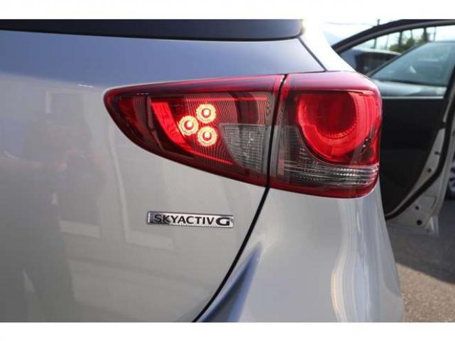 MAZDA21.5 15S 4WD　純正ナビ　ETC　LEDライト　車線逸脱警報 1500