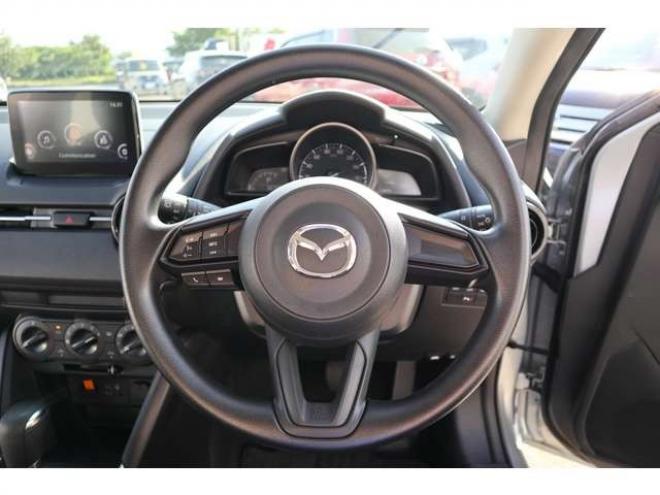 MAZDA21.5 15S 4WD　純正ナビ　ETC　LEDライト　車線逸脱警報 1500
