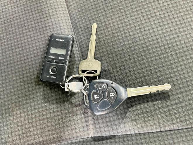 ヴォクシー2.0X Lエディション 4WD 5年保証 パワスラ ナビTV Bカメ ETC 寒冷地仕様 禁煙 車検整備2年付