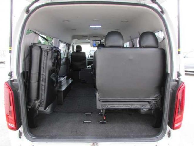 ハイエース2.7 GL ロング ミドルルーフ 4WD　ベッドキット/ETC/バックカメラ 2700