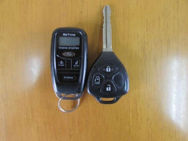 ハイエース2.7 GL ロング ミドルルーフ 4WD　ベッドキット/ETC/バックカメラ 2700