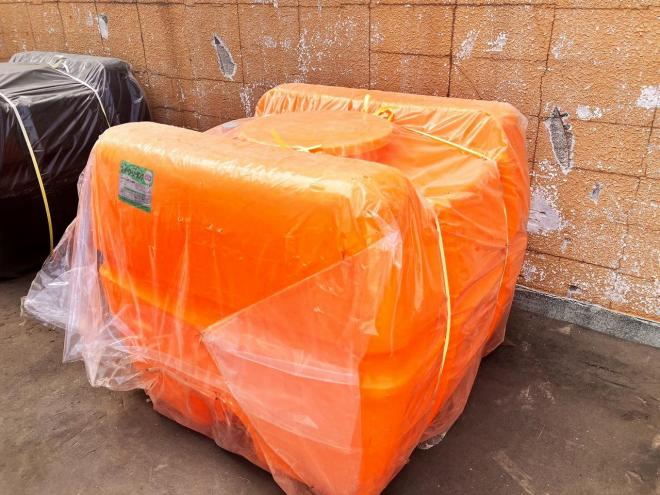 その他スイコー　未使用　スーパーローリータンク/水タンク1000L　農機具