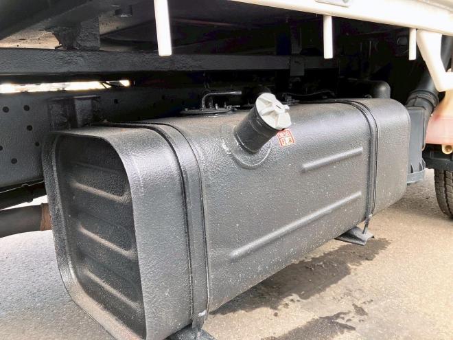 トヨエース中古　4WD　パワゲート付　小型トラック
