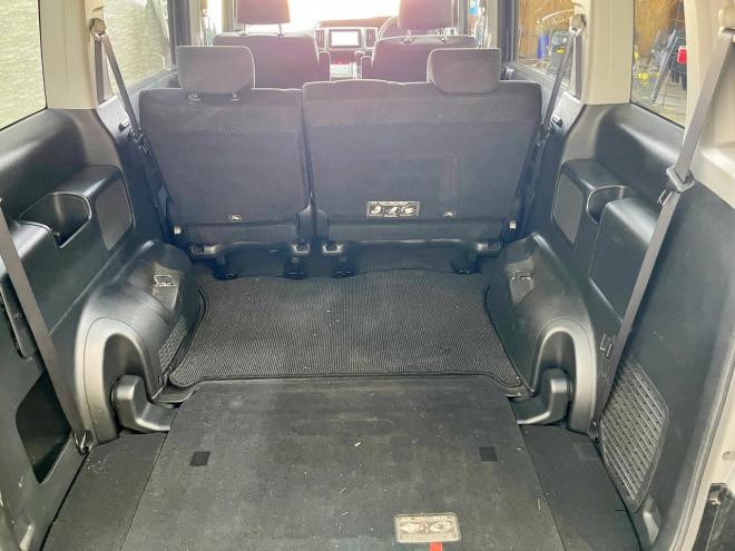 ステップワゴン2.0スパーダS 4WD 5年保証 ナビ 寒冷地仕様 禁煙 車検整備2年付 修復歴無