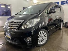 アルファード　２４０Ｓ　後期型　本州仕入　禁煙車　ＷＡＫＯＳバリアスコーティング済　純正１８インチＡＷ　社外１６ＡＷ＋スタッドレスタイヤ付　両側パワースライドドア　純正ＨＤＤナビ（フルセグ地デジ　ＤＶＤ再生　Ｂｌｕｅｔｏｏｔｈ）＋バックカメラ　コーナーセンサー　横滑り防止装置　ｎａｎｏｅ空気清浄　ＨＩＤ　ＥＴＣ 　タイミングチェーン 4WD 2400 5Dr