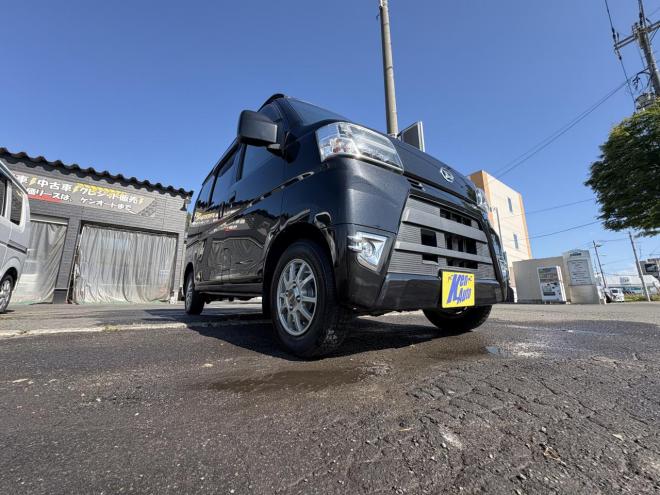 ハイゼットHIJET CARGO 4WD CRUSE TURBO sa3寒冷地仕様　リアヒーター　TURBO　スマアシ　VSC LEDヘッド　LEDフォグ　アイドリングストップ　Bluetoothフルセグナビ　電動格納　切替4WD　　エンジンオイル交換 4WD 660 ５Dr