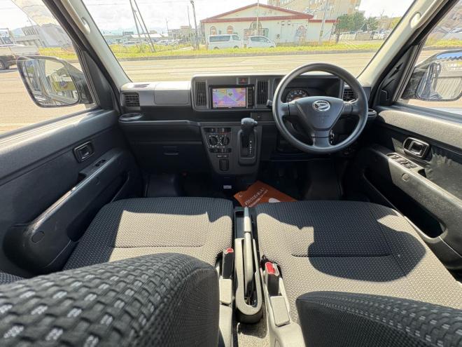 ハイゼットHIJET CARGO 4WD CRUSE TURBO sa3寒冷地仕様　リアヒーター　TURBO　スマアシ　VSC LEDヘッド　LEDフォグ　アイドリングストップ　Bluetoothフルセグナビ　電動格納　切替4WD　　エンジンオイル交換 4WD 660 ５Dr