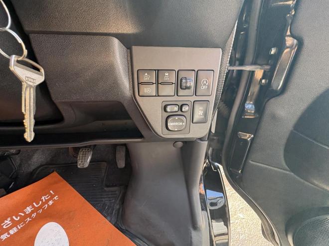 ハイゼットHIJET CARGO 4WD CRUSE TURBO sa3寒冷地仕様　リアヒーター　TURBO　スマアシ　VSC LEDヘッド　LEDフォグ　アイドリングストップ　Bluetoothフルセグナビ　電動格納　切替4WD　　エンジンオイル交換 4WD 660 ５Dr