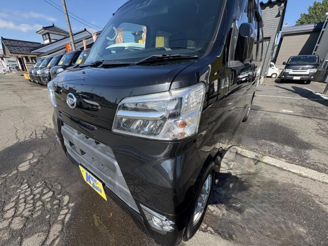 ハイゼットHIJET CARGO 4WD CRUSE TURBO sa3寒冷地仕様　リアヒーター　TURBO　スマアシ　VSC LEDヘッド　LEDフォグ　アイドリングストップ　Bluetoothフルセグナビ　電動格納　切替4WD　　エンジンオイル交換 4WD 660 ５Dr