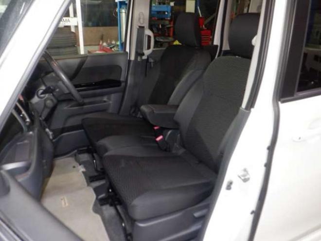 スペーシアカスタム XS 4WD　本州仕入・ナビ・TV・Bカメラ・パワスラ 660