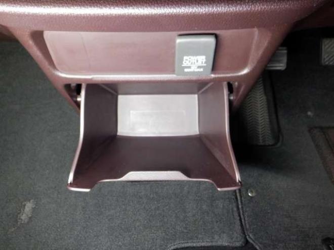 N-WGNG ターボパッケージ 4WD　本州仕入・ナビ・TV・Bカメ・ハーフレザー 660