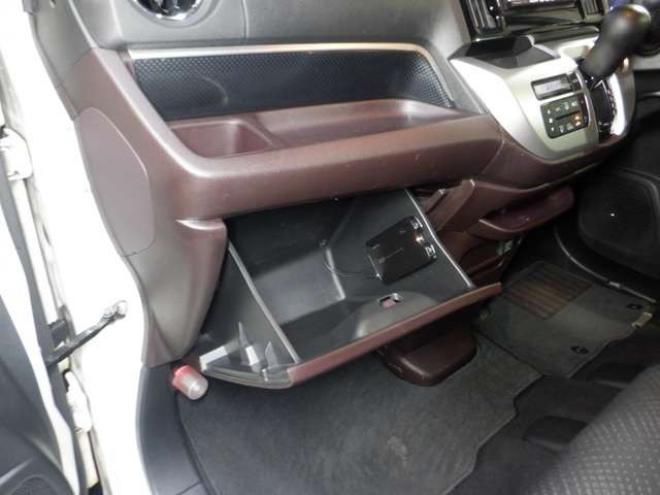 N-WGNG ターボパッケージ 4WD　本州仕入・ナビ・TV・Bカメ・ハーフレザー 660