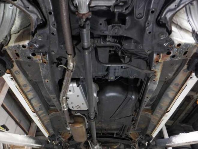 N-WGNG ターボパッケージ 4WD　本州仕入・ナビ・TV・Bカメ・ハーフレザー 660