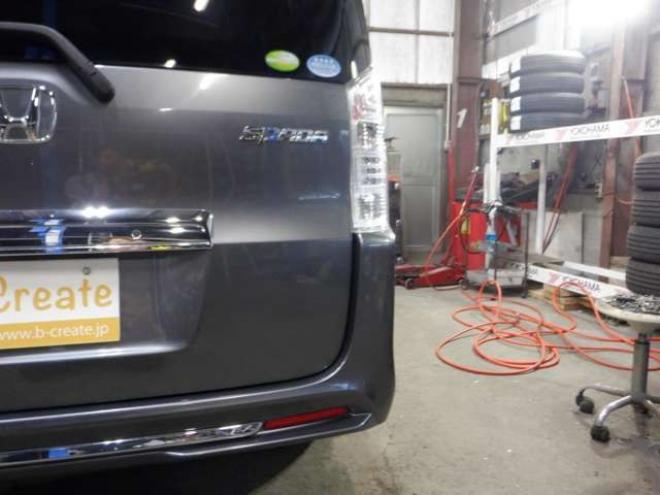 ステップワゴン2.0 スパーダ Z HDDナビ エディション 4WD　ナビ・TV・Bカメラ・両側電動・Rモニター 2000