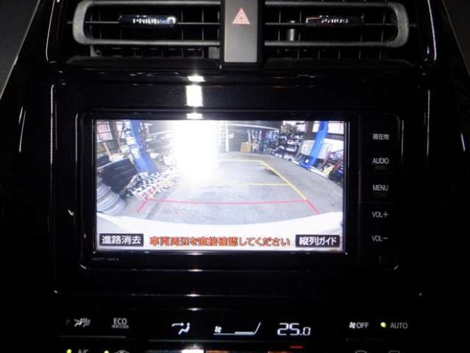 プリウス1.8 A E-Four 4WD　本州仕入・ナビ・TV・B/T・Bカメラ・エアロ 1800