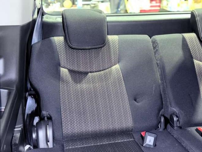 セレナ2.0 ハイウェイスター Vセレクション+SafetyII 4WD　下部防錆TVナビBカメ後席モニタ 2000