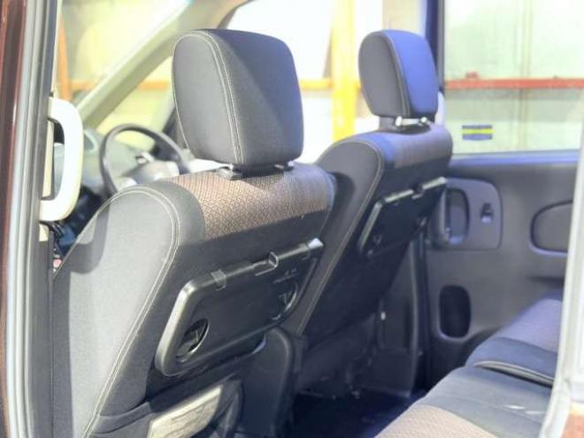 セレナ2.0 ハイウェイスター Vセレクション+SafetyII 4WD　下部防錆TVナビBカメ後席モニタ 2000