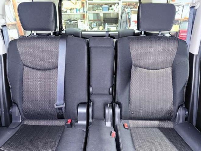 セレナ2.0 ハイウェイスター Vセレクション+SafetyII 4WD　下部防錆TVナビBカメ後席モニタ 2000
