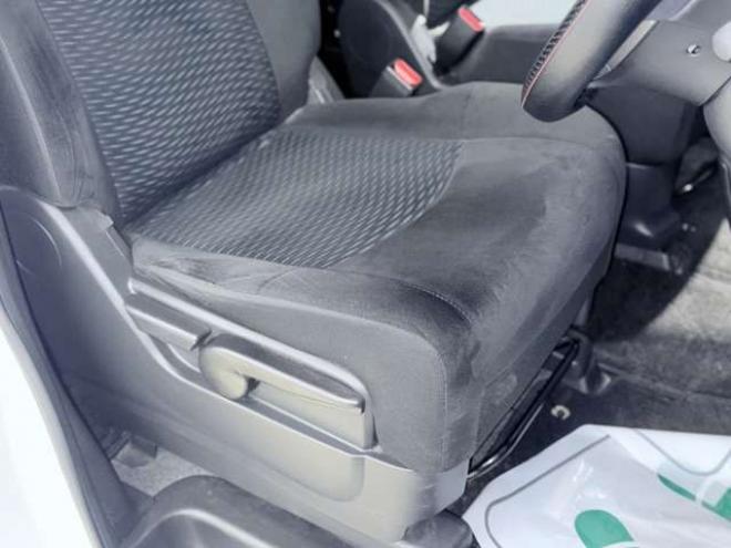 セレナ2.0 20X Vセレクション+Safety 4WD　下廻防錆TVナビBカメETC 2000