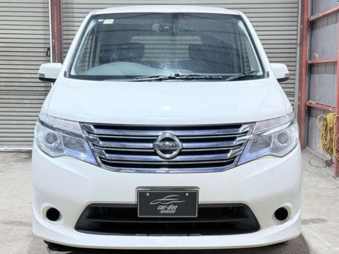 セレナ2.0 20X Vセレクション+Safety 4WD　下廻防錆TVナビBカメETC 2000