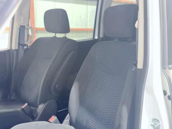 セレナ2.0 20X Vセレクション+Safety 4WD　下廻防錆TVナビBカメETC 2000